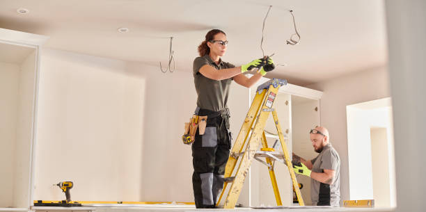 Best Commercial Electrician Services  in New Franklin, MO